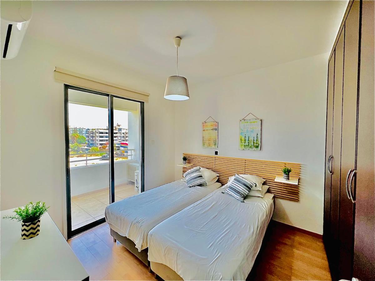 Lara 303 Apartman Lárnaka Kültér fotó