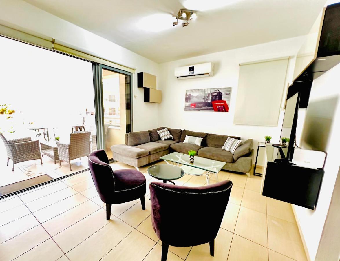 Lara 303 Apartman Lárnaka Kültér fotó